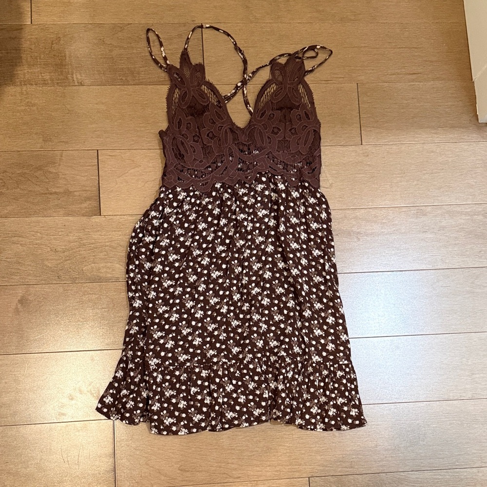 Trixxi Brown and White Lace Mini Dress